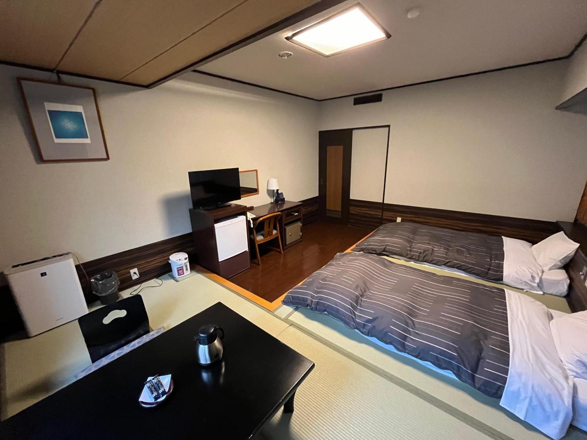 ホテル ルーセント タカミヤ 山形市 エクステリア 写真